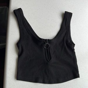 Blank crop tank top with zipper down the chest 🖤